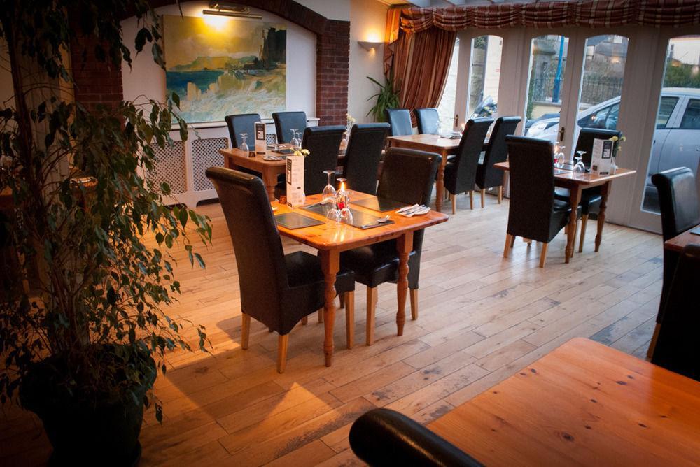 The Gower Hotel サンダースフット エクステリア 写真